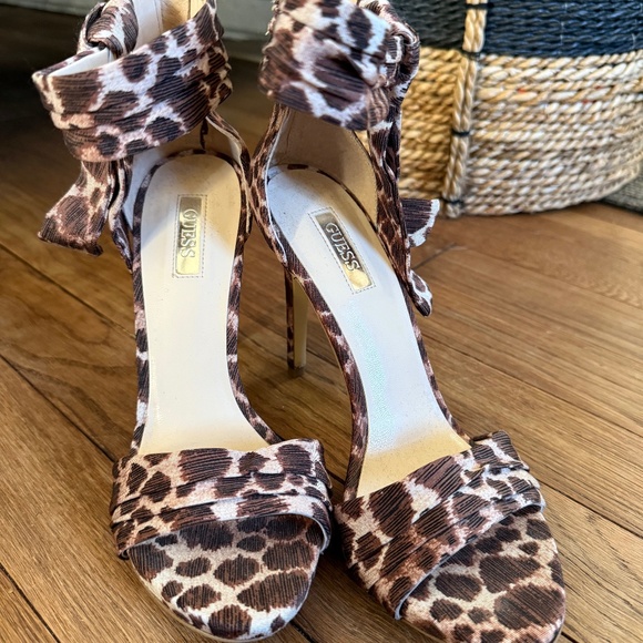 Guess leopard high heels - Picture 1 of 4